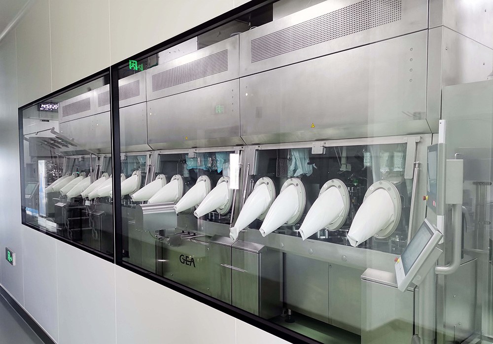 Parenteral sterile filling equipment